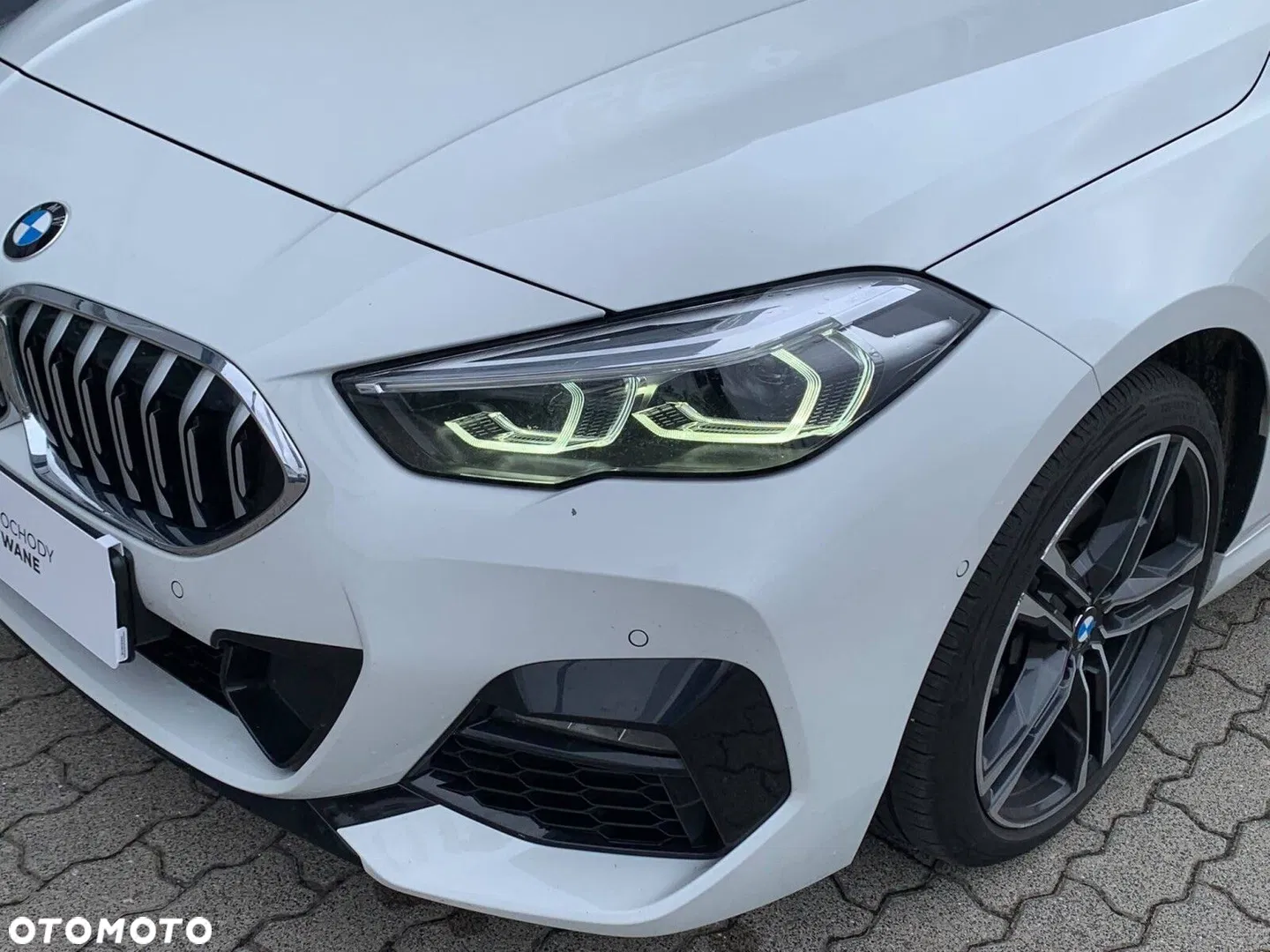 2024 BMW Seria 2, photograph 11