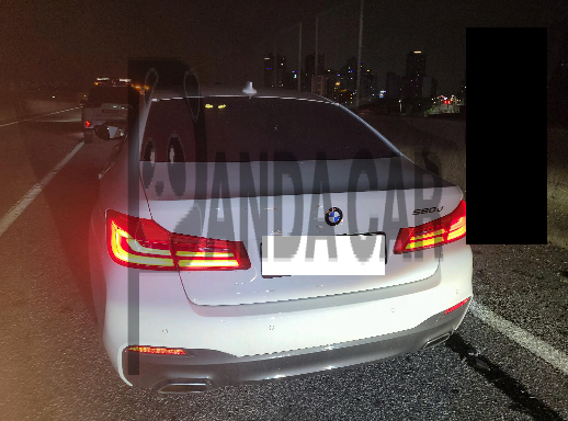 2017 BMW 520d, photograph 1