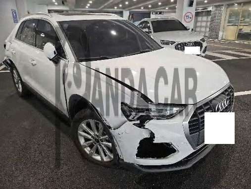 2023 Audi Q3 35 TDI, photograph 4