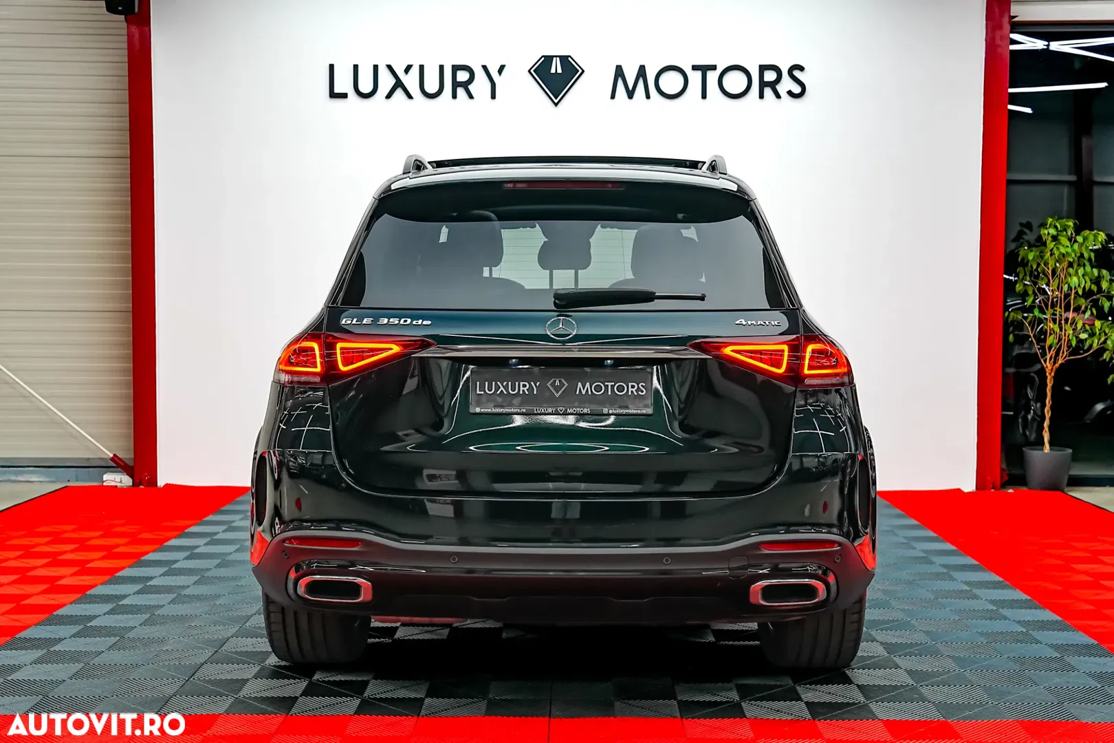 2021 Mercedes-Benz GLE 350 de 4MATIC 9G-TRONIC AMG Line, photograph 9
