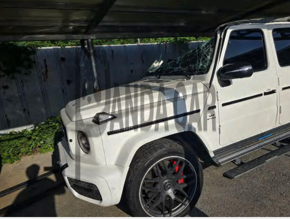 2021 Mercedes-AMG G63, photograph 2
