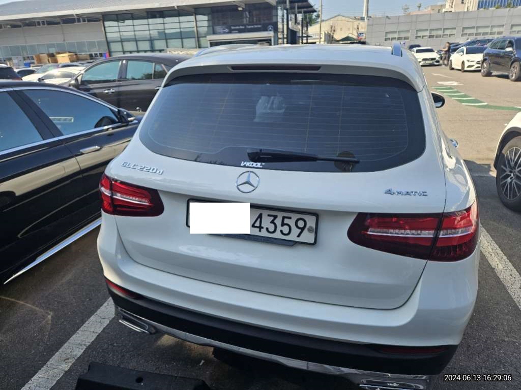2018 Mercedes-Benz GLC220 d 4Matic, photograph 1