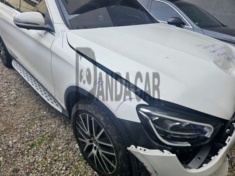 2022 Mercedes-Benz GLC220 d 4MATIC, photograph 6