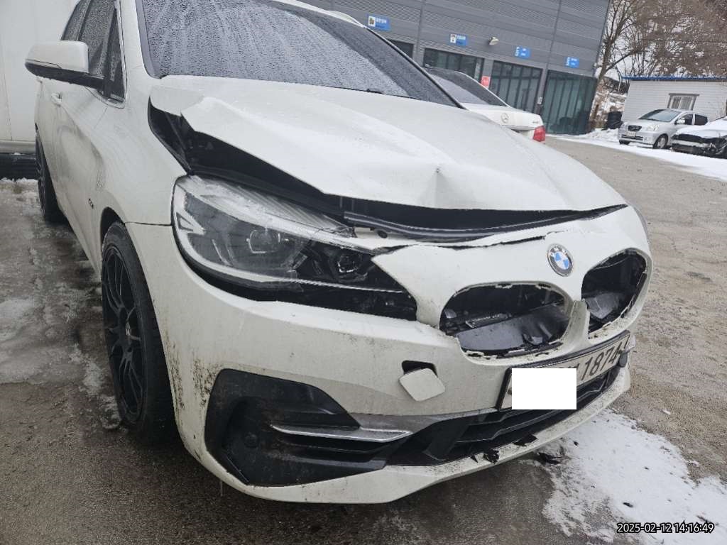 2019 BMW Active Tourer Luxury, photograph 5