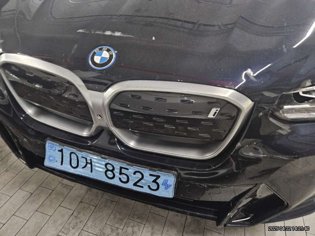 2022 BMW iX3 M Sport, photograph 6