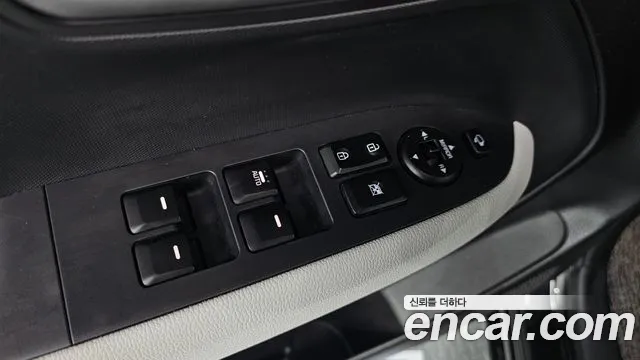 Kia RAY Signature — photo 1 of 30