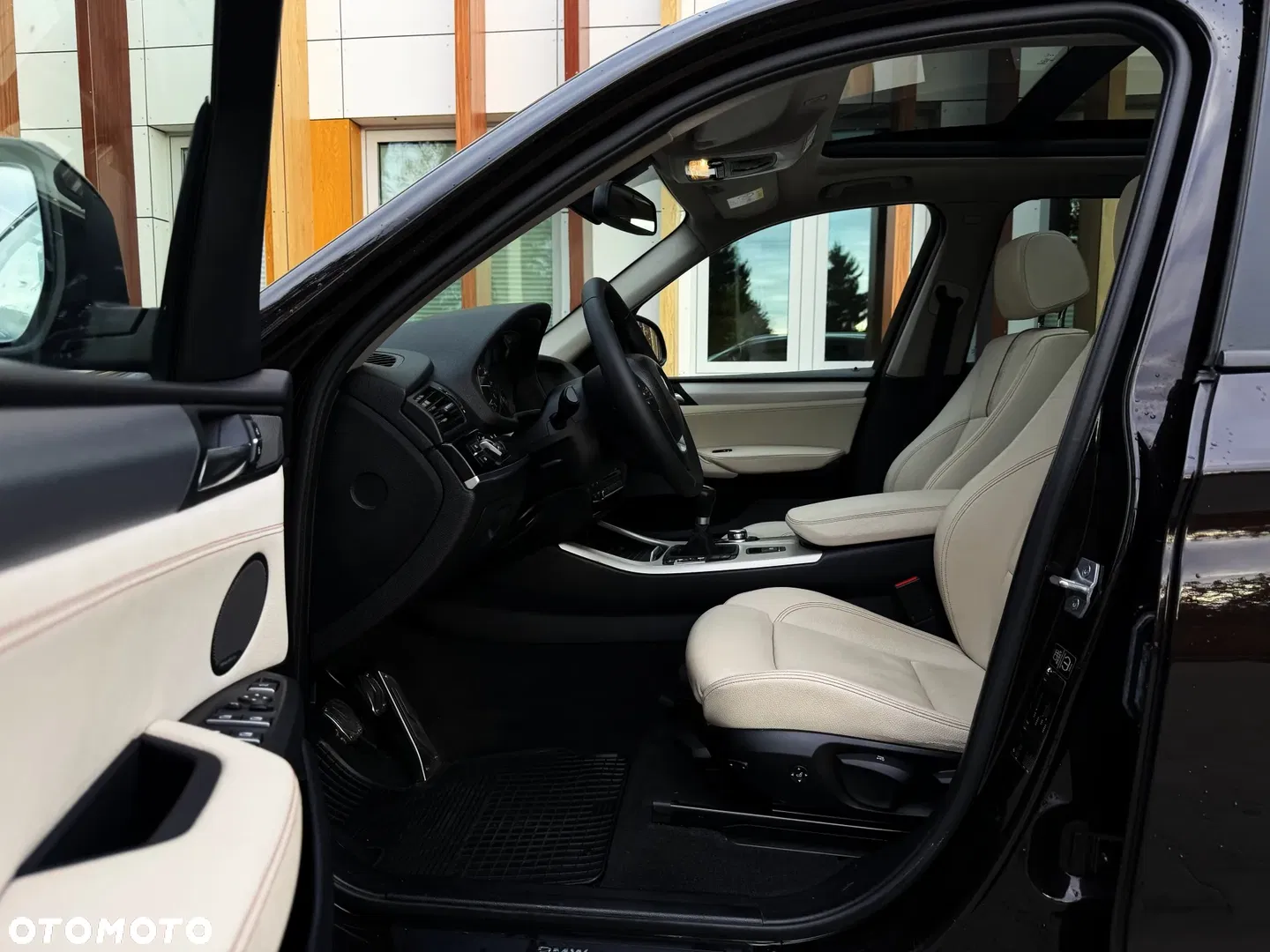 2014 BMW X3 sDrive18d, photograph 11
