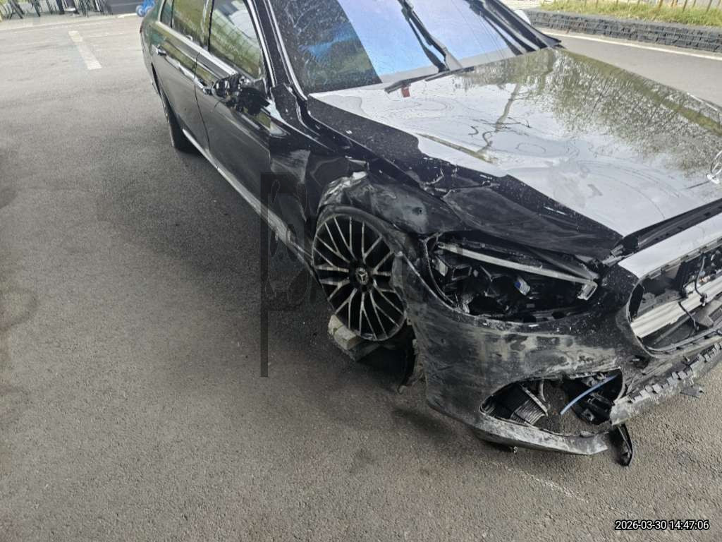2025 Mercedes-Benz S 580 4MATIC, photograph 4