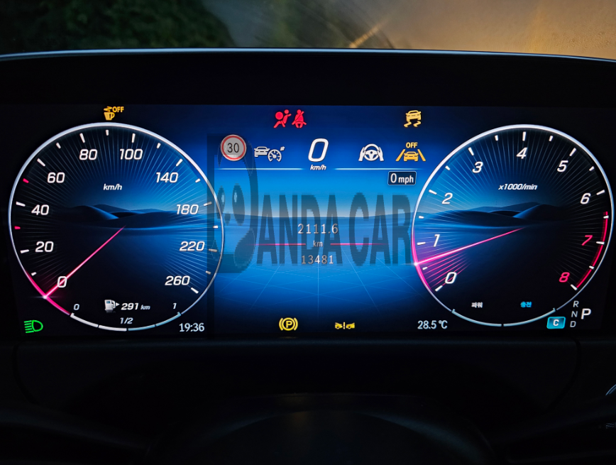 2024 Mercedes-Benz E 200, photograph 5