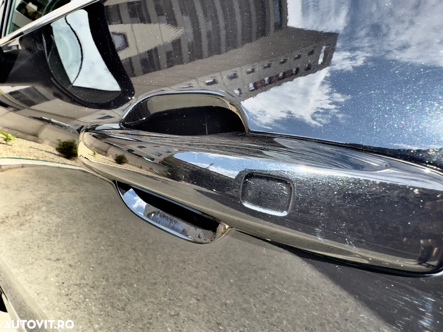 2022 Volvo XC 60 B4 MHEV AT AWD Plus Dark, photograph 9
