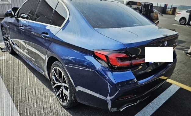 2021 BMW 530e, photograph 4