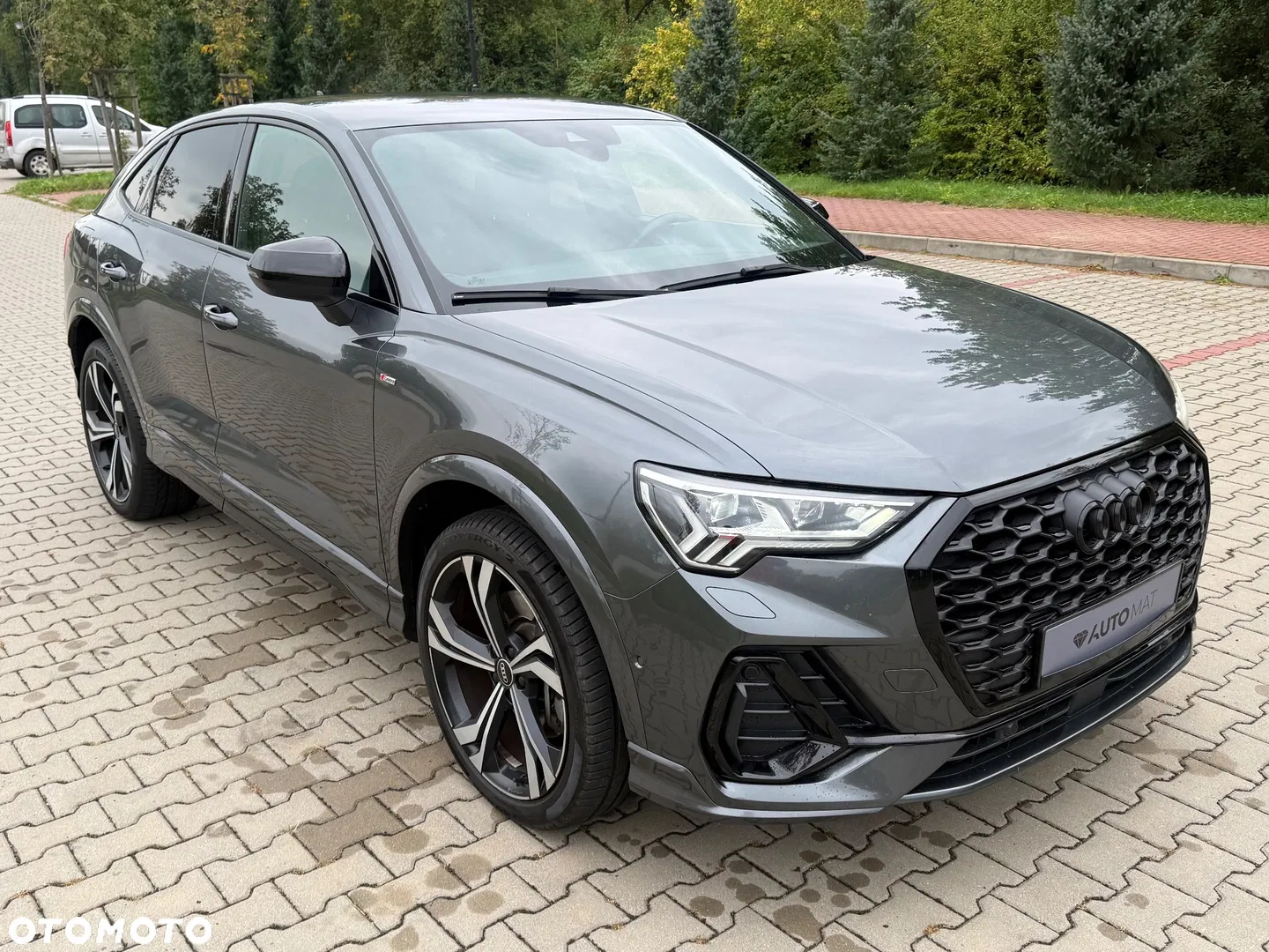 2021 Audi Q3 Sportback 45 TFSIe S tronic S line, photograph 3