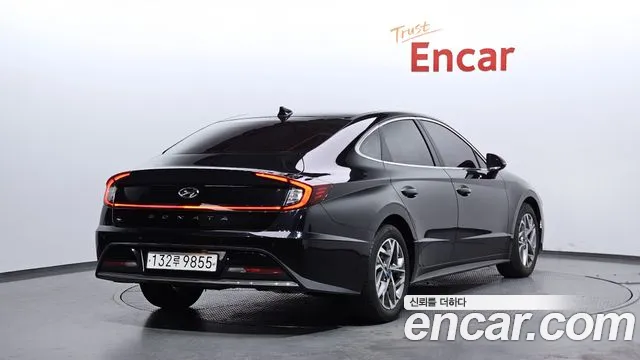 2020 Hyundai Sonata 2.0, photograph 1