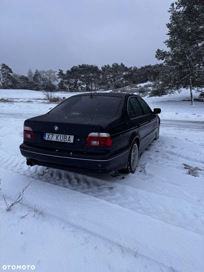 2001 BMW Seria 5, photograph 5