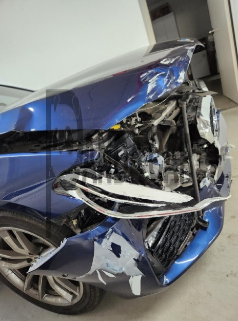 2020 BMW 520d M Sport Package, photograph 3