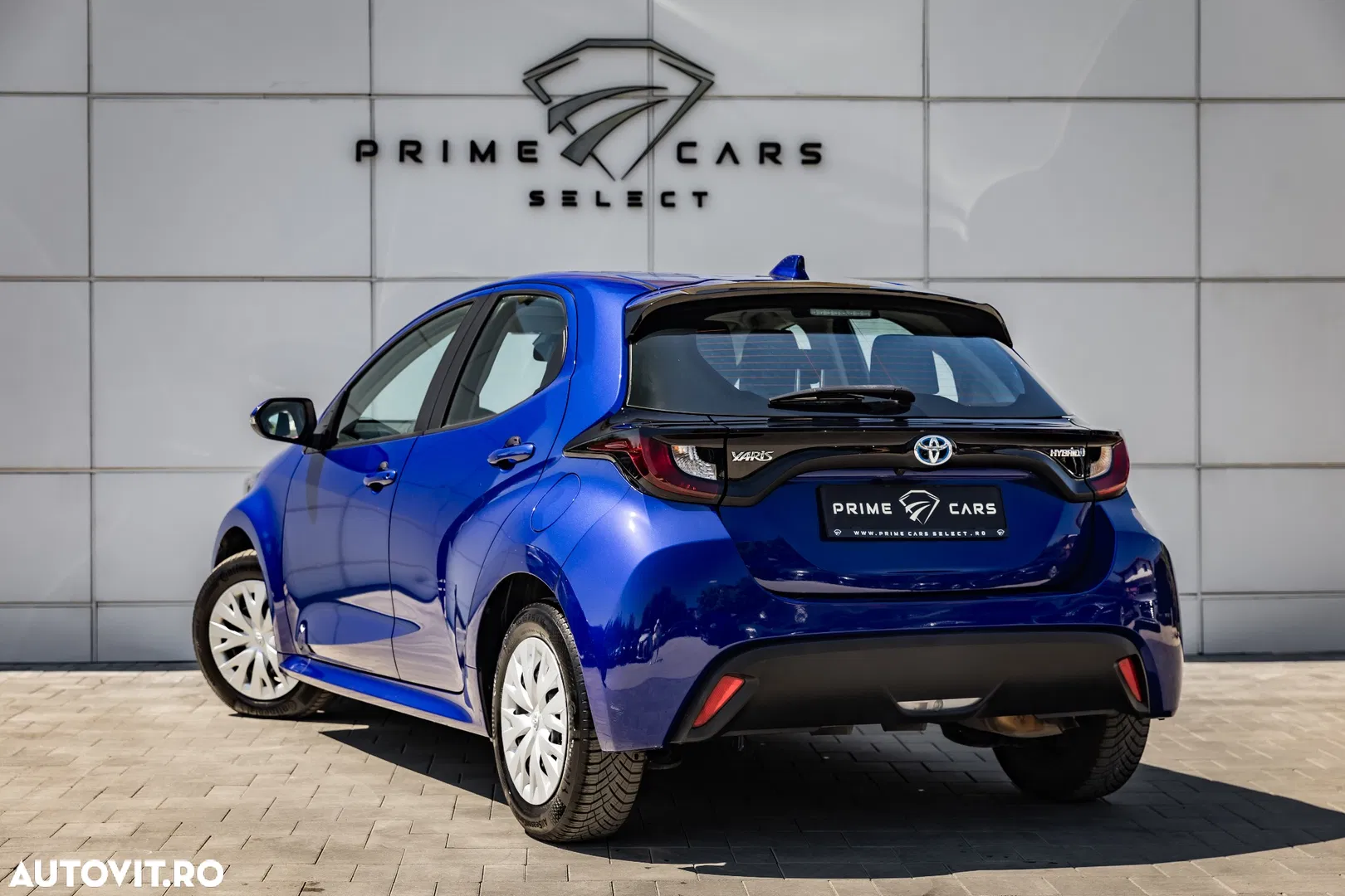 2023 Toyota Yaris 1.5 VVT-i HSD Exclusive Style, photograph 6