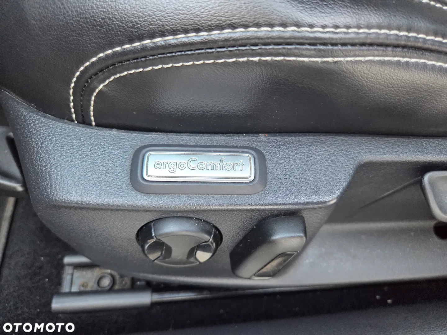 2020 Volkswagen Passat 2.0 TSI Elegance DSG, photograph 7