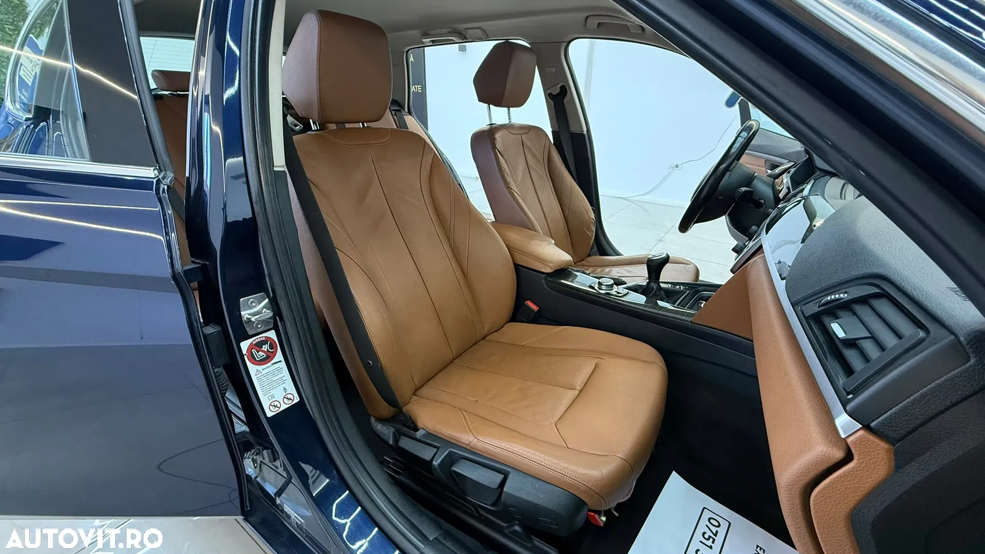 2013 BMW Seria 3, photograph 7