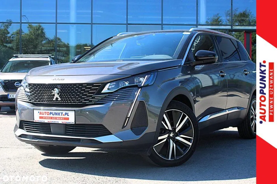 Peugeot 5008 — photo 1 of 40