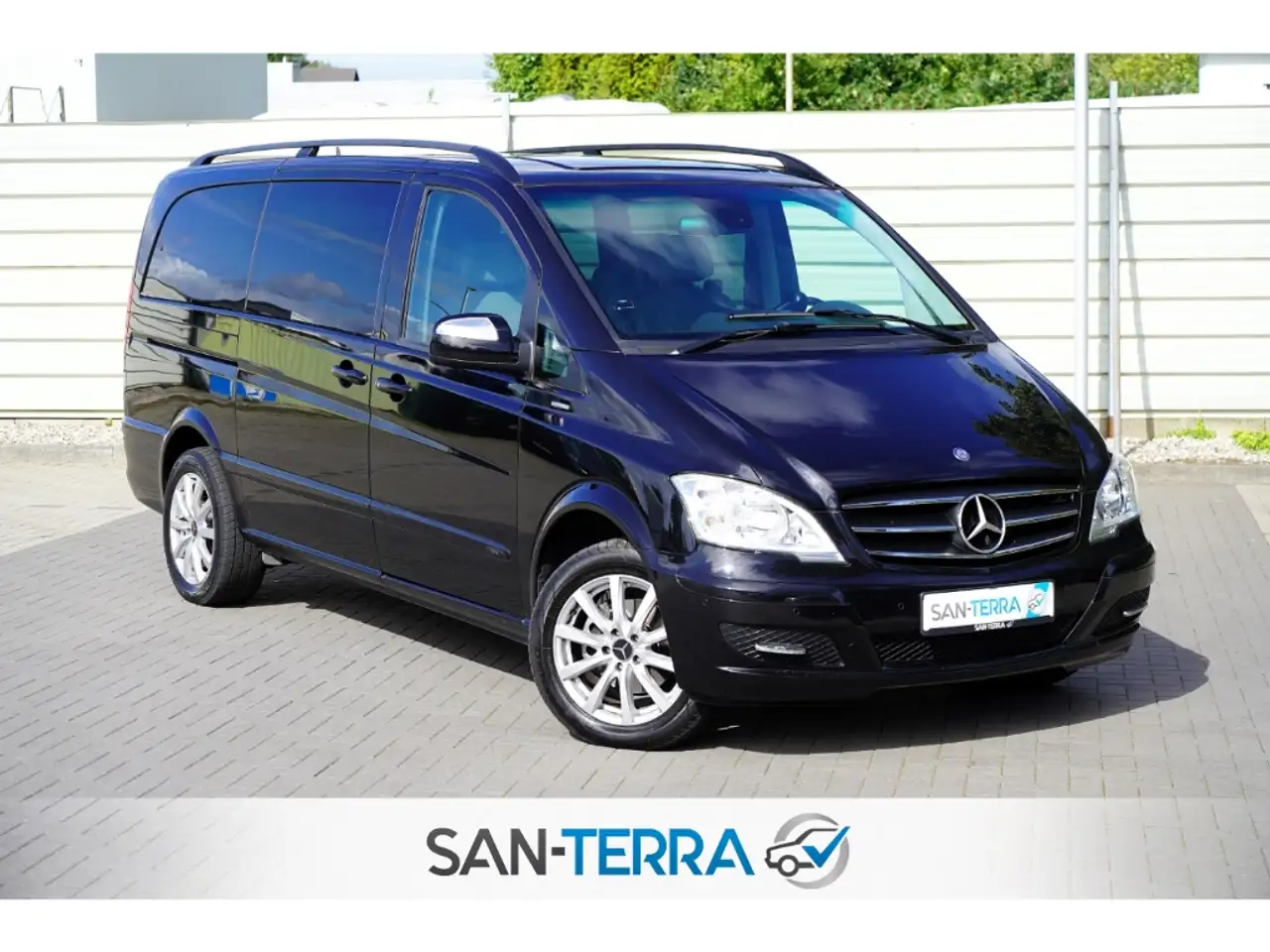 2010 Mercedes-Benz Viano LANG EDITION KLIMAAUT*SHZ*PDC*MULTI-LENKRAD*SERVO*, photograph 1