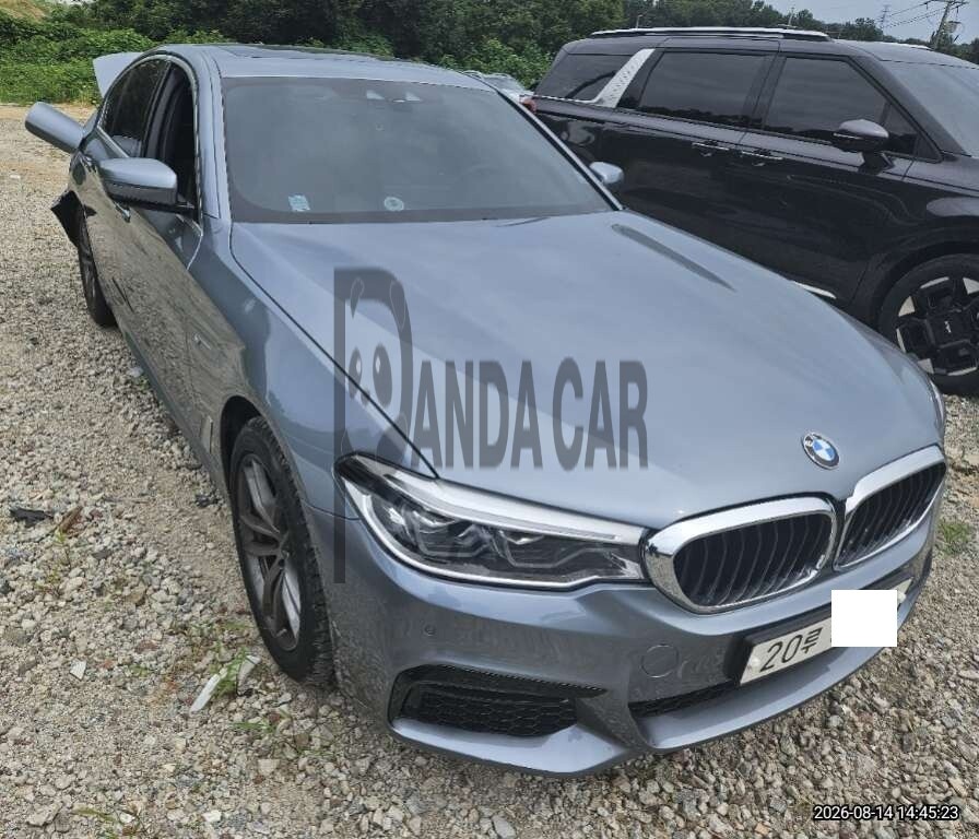 2018 BMW 530i xDrive, photograph 1