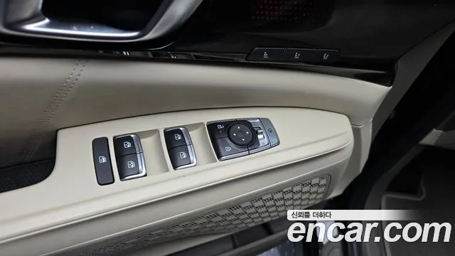 2024 Kia Canival HEV 7seater Signature, photograph 12