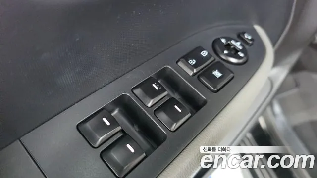 2021 Kia RAY Prestige, photograph 2