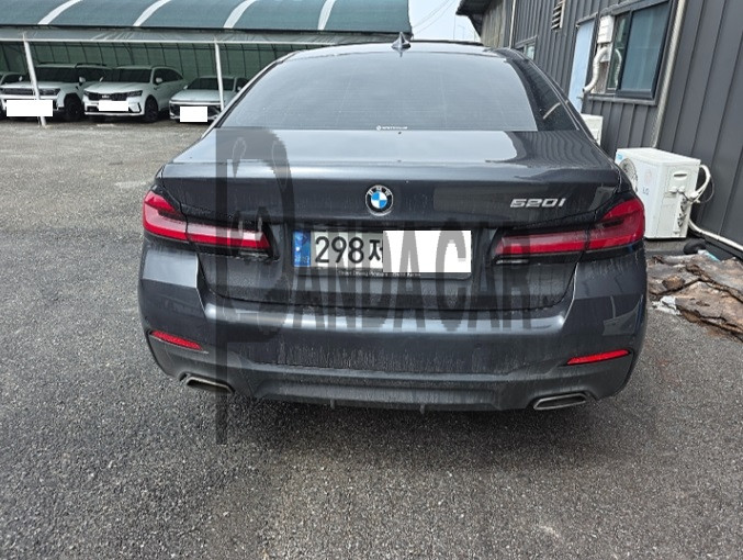 2021 BMW 520i, photograph 5