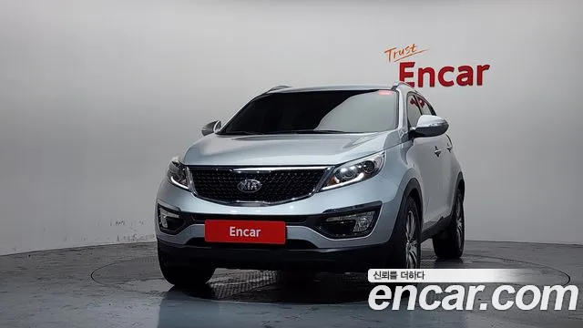 Kia Sportage Diesel 2WD Trendy — photo 1 of 31