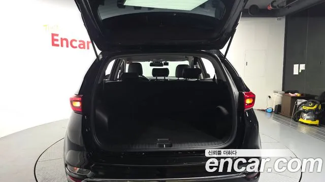 2021 Kia Sportage Diesel 1.6 2WD, photograph 3