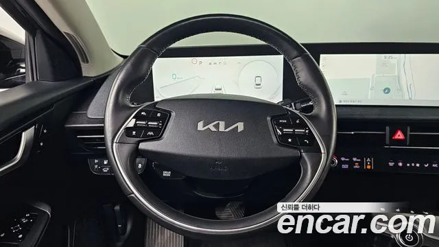 2022 Kia EV6 Long Range, photograph 5