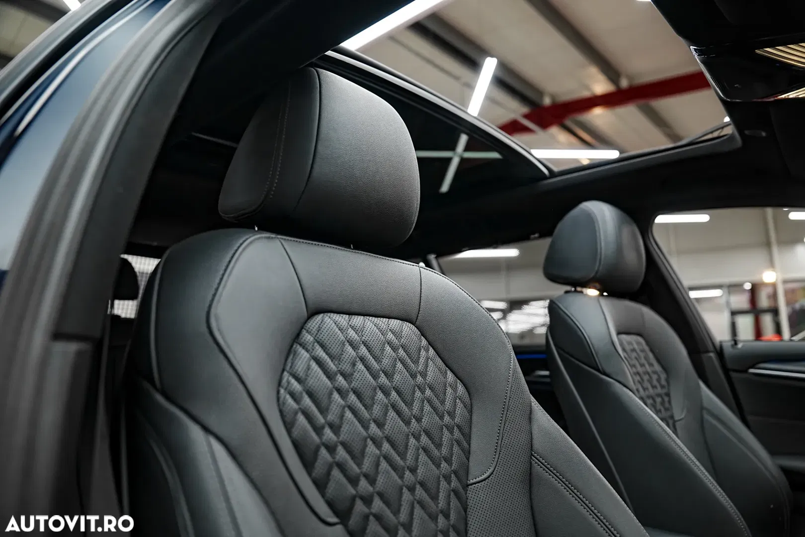 2023 BMW Seria 5 520i Aut. M Sport Edition, photograph 8