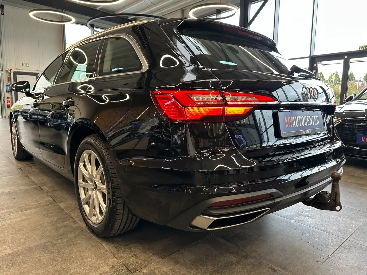 2023 Audi A4 *360°AHK*ACC*NAV*3-ZONEN*CARPLAY*TOTWINKEL*, photograph 6