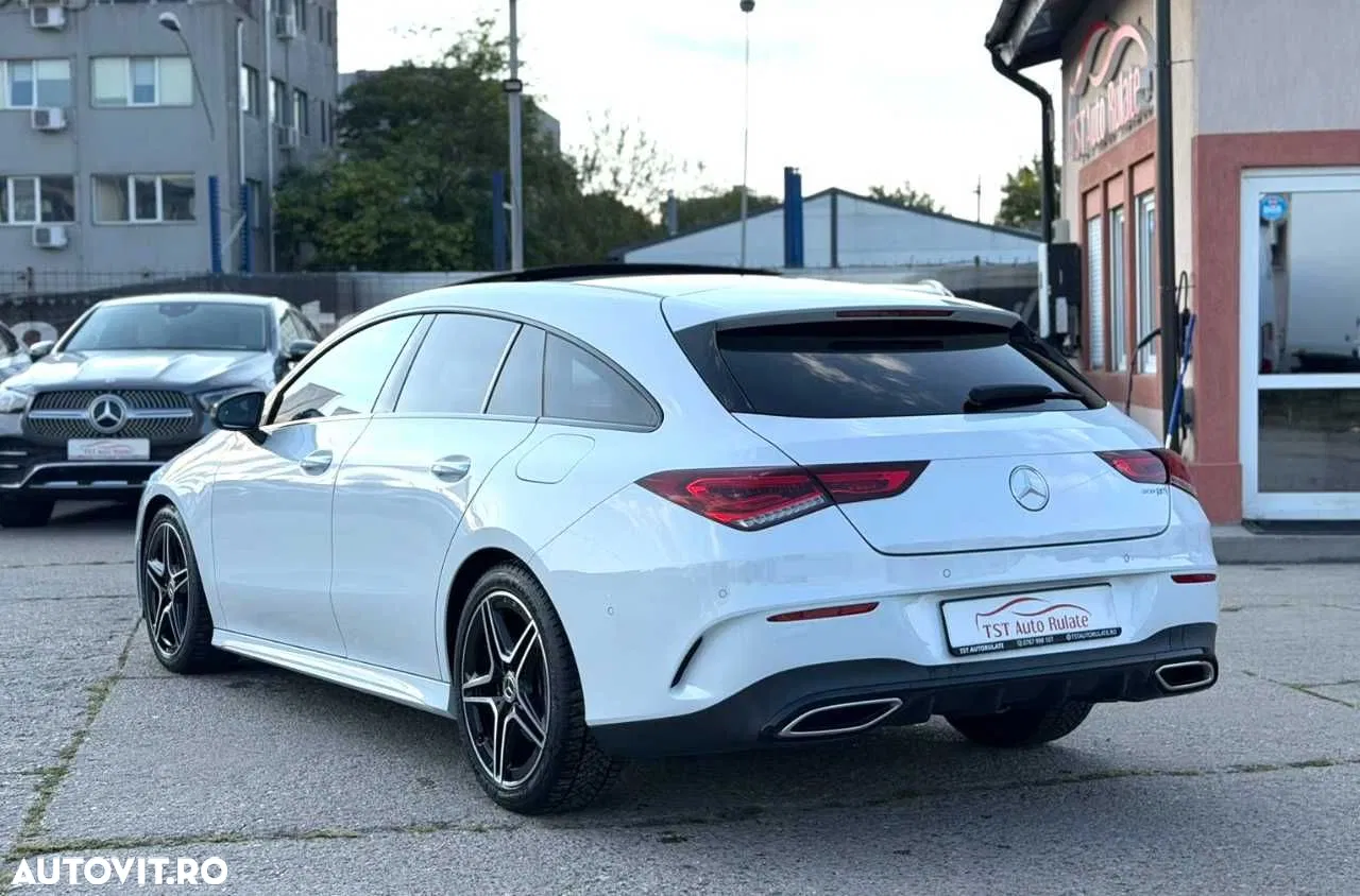 2022 Mercedes-Benz CLA 180, photograph 6