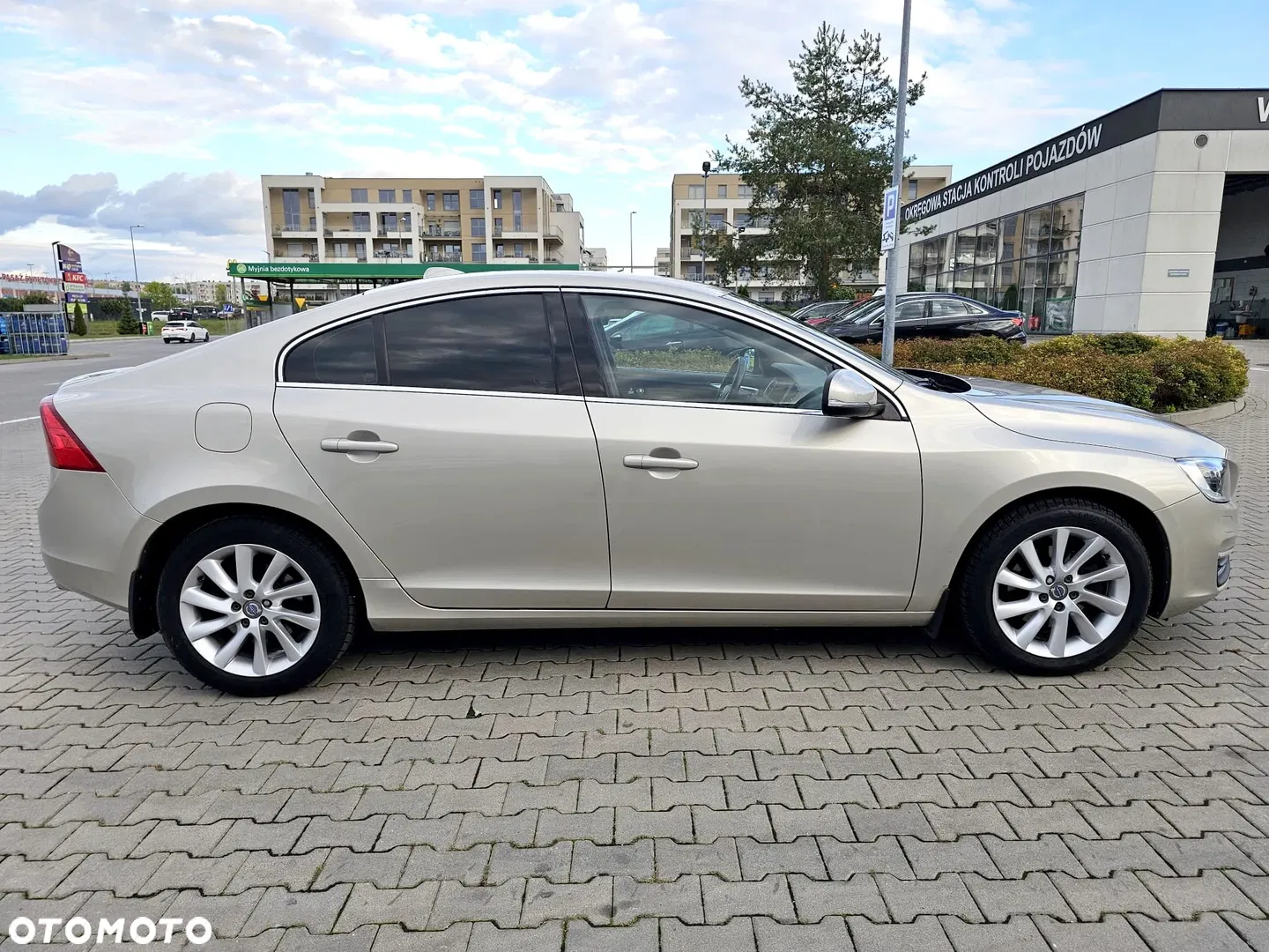 2017 Volvo S60 D4 Drive-E Summum, photograph 4