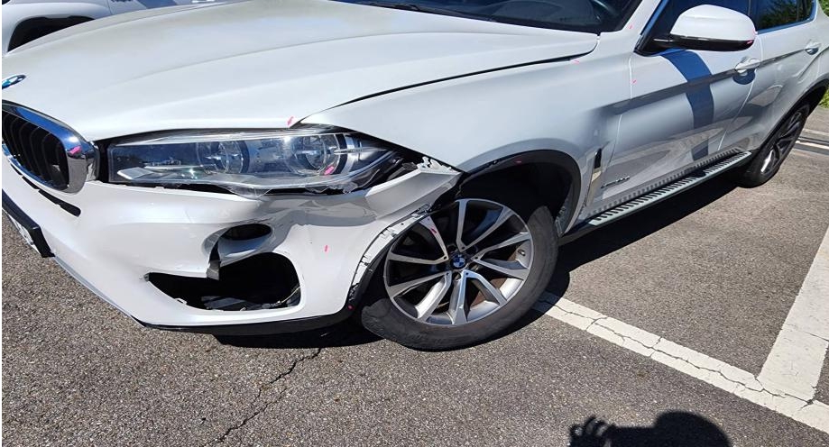 2017 BMW X6 xDrive30d, photograph 1