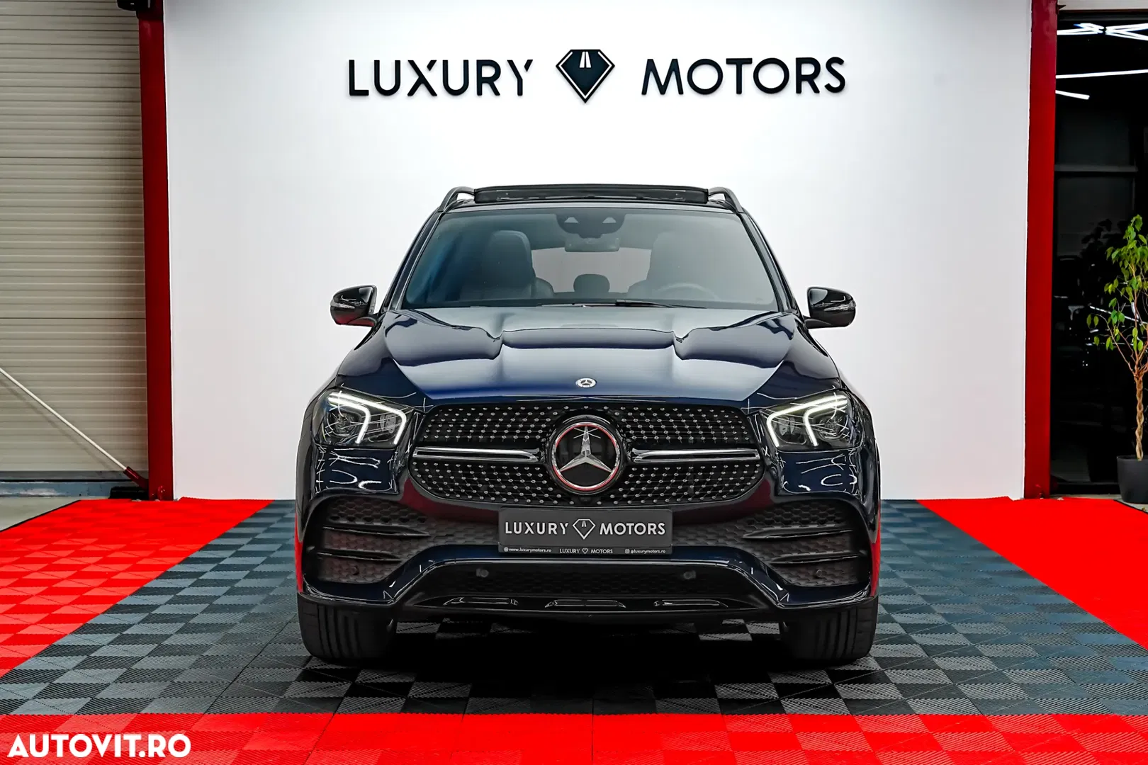 2021 Mercedes-Benz GLE 350 de 4MATIC 9G-TRONIC AMG Line, photograph 3