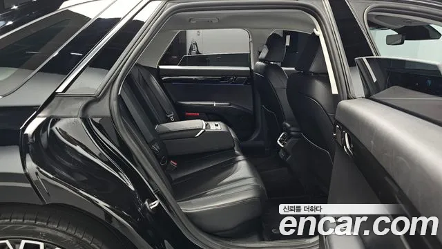 2023 Hyundai Grandeur Exclusive, photograph 3