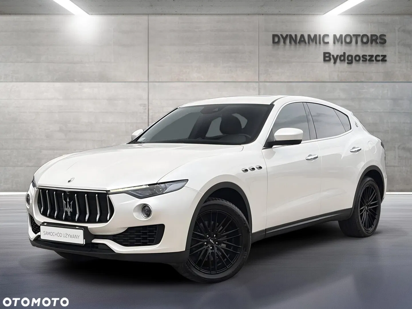 2018 Maserati Levante, photograph 1