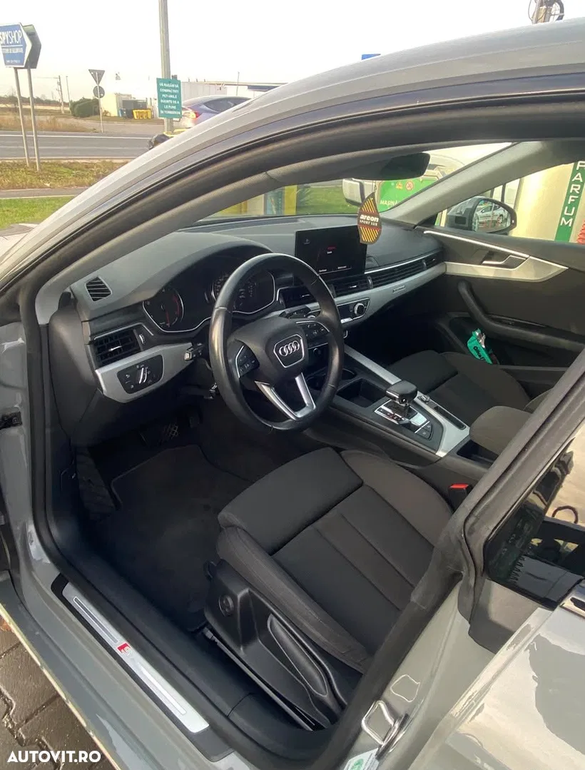 2021 Audi A5 Sportback, photograph 9