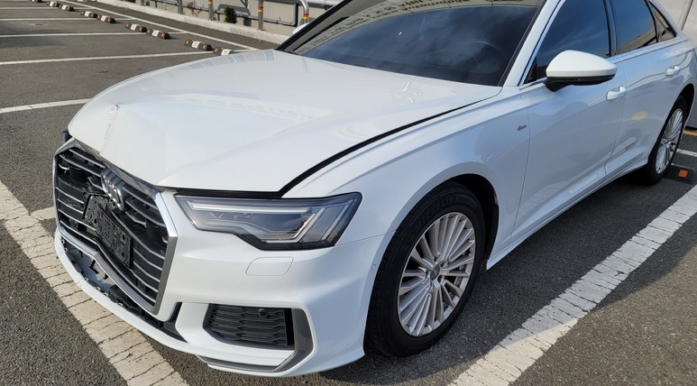 2020 Audi A6 40 TDI, photograph 1