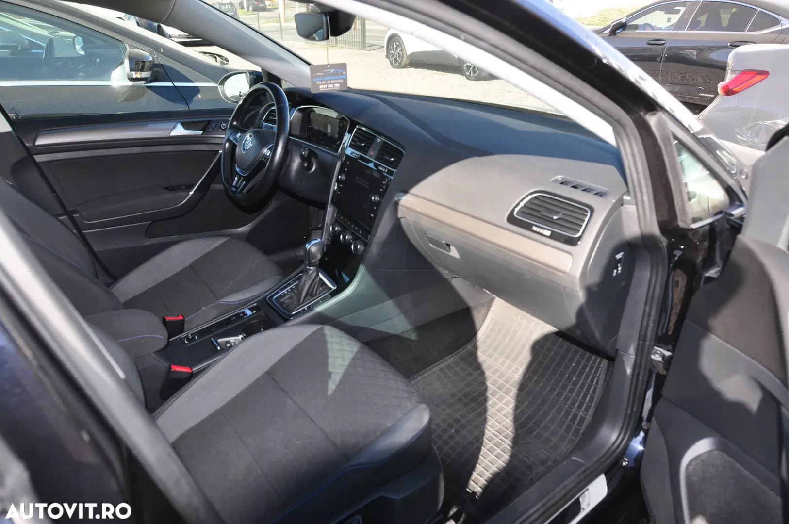 2019 Volkswagen Golf 2.0 TDI SCR DSG Join, photograph 9