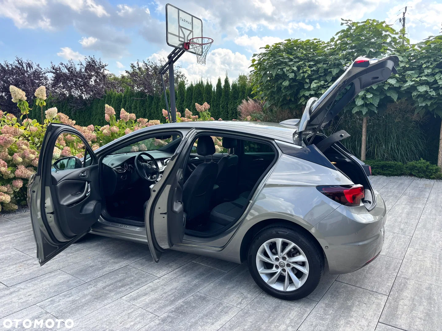 2017 Opel Astra 1.4 T Elite S&S, photograph 9