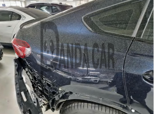 2026 BMW X6 xDrive40i M Sport, photograph 4