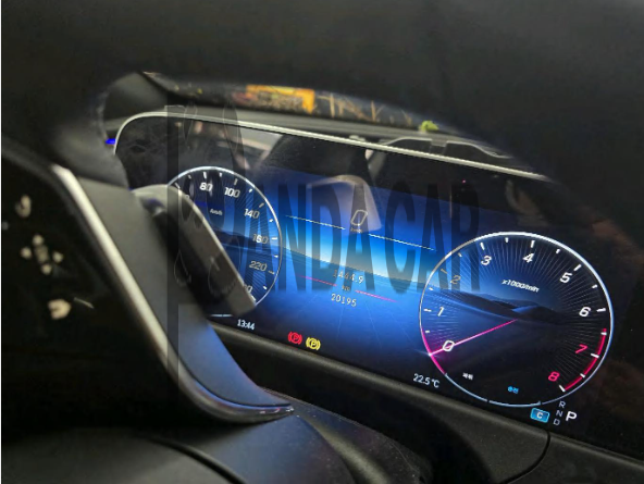 2025 Mercedes-Benz E 200, photograph 5