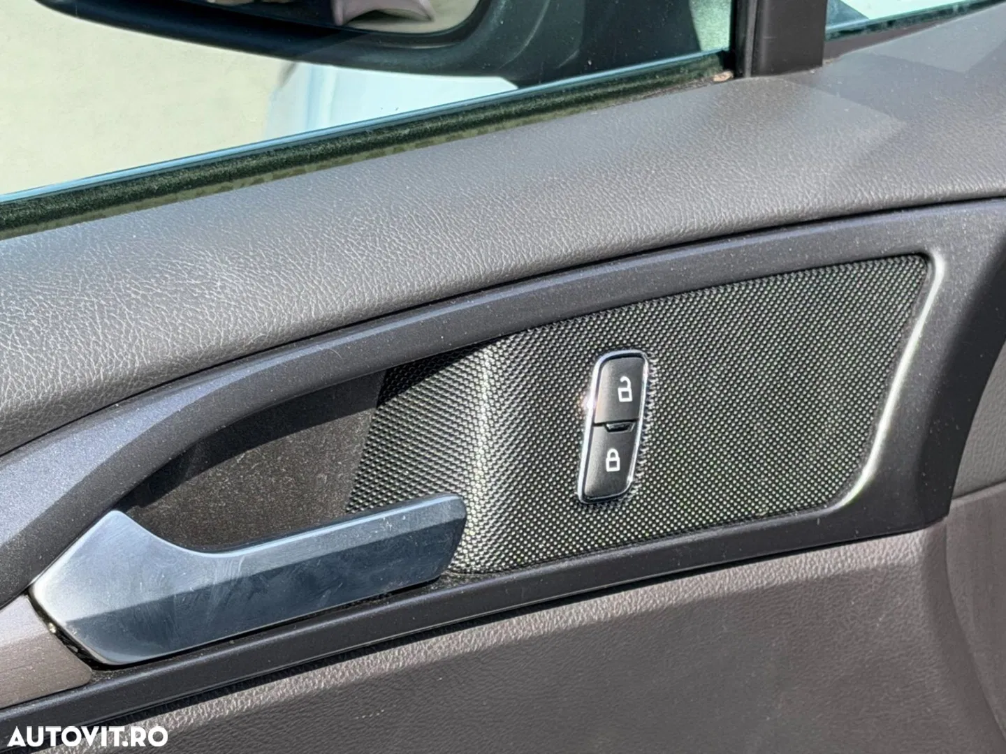 2022 Ford Mondeo 2.0 HEV Titanium, photograph 9