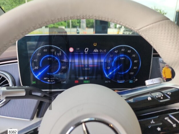 2022 Mercedes-Benz EQS450 +, photograph 4