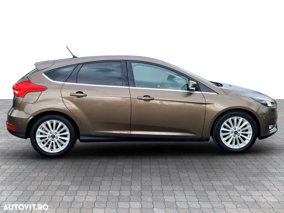 2019 Ford Focus 1.0 EcoBoost Active, photograph 6