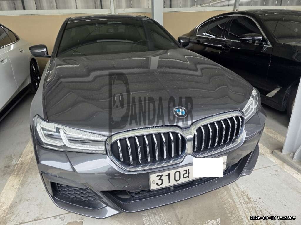 2021 BMW 530e, photograph 1