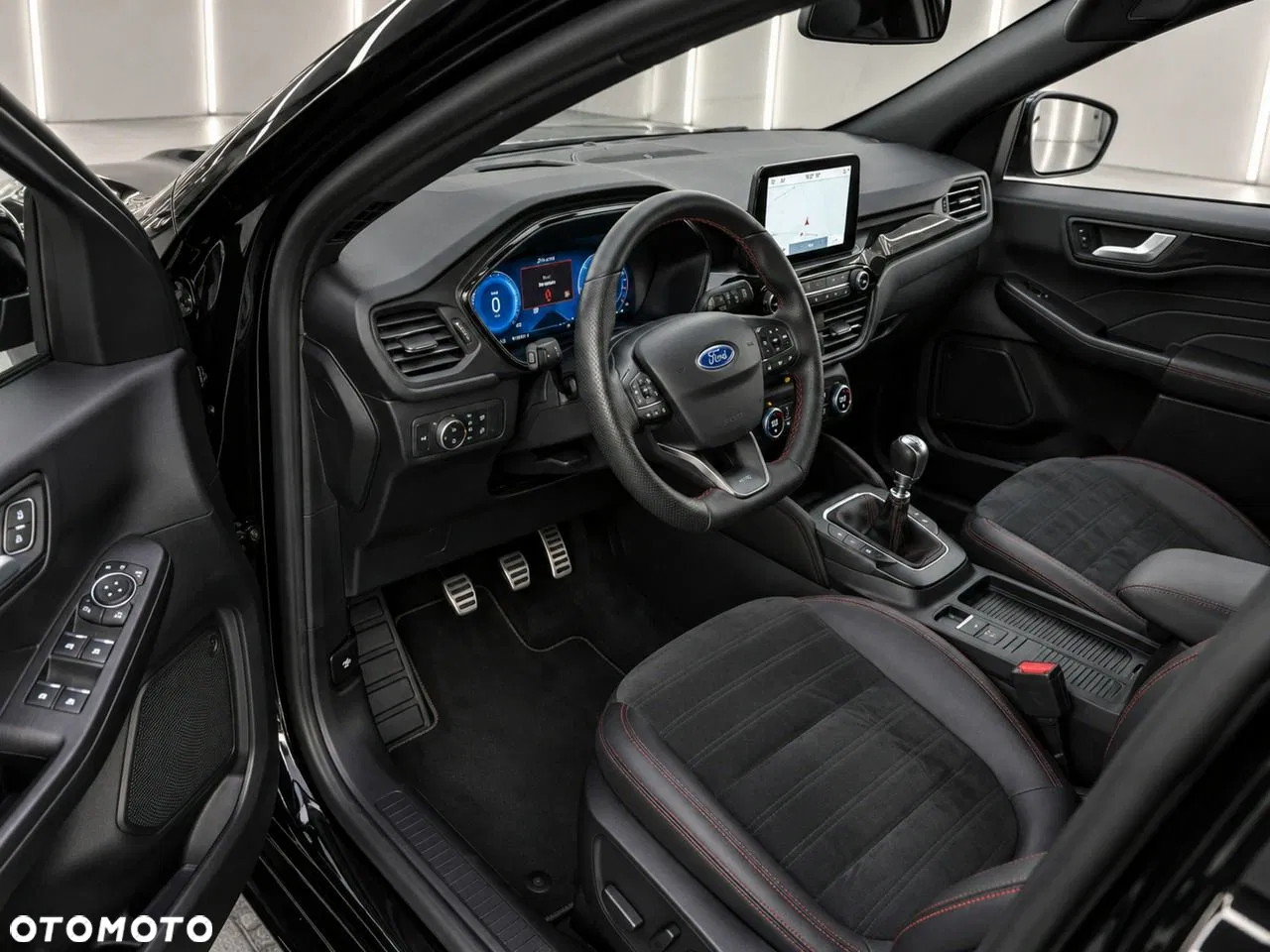2022 Ford Kuga, photograph 9